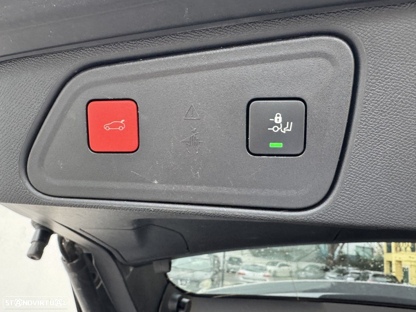 Peugeot 3008 1.2 PureTech Allure - 11
