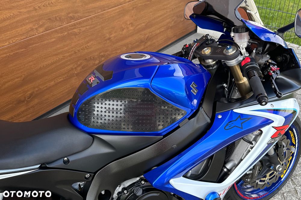 Suzuki GSX-R - 7