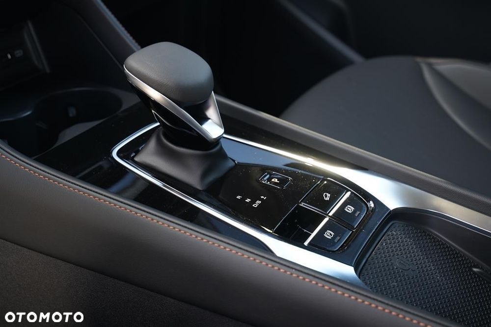 MG HS 1.5 T-GDI Exclusive DCT - 18