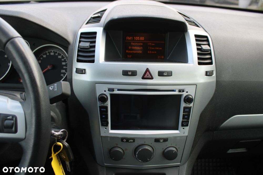 Opel Zafira - 38