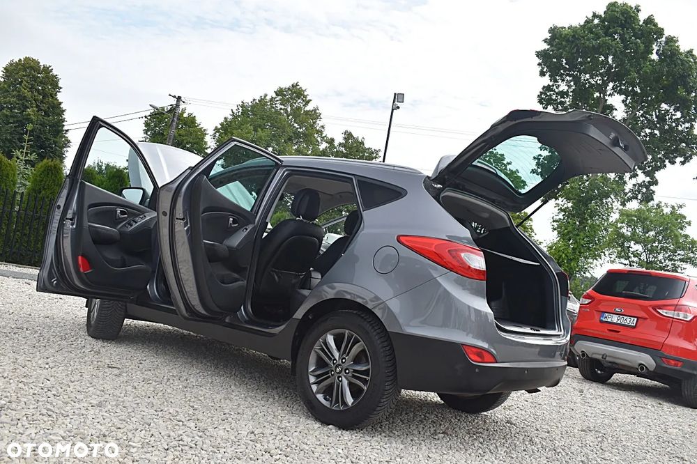 Hyundai ix35 1.6 2WD Fifa World Cup Edition - 14