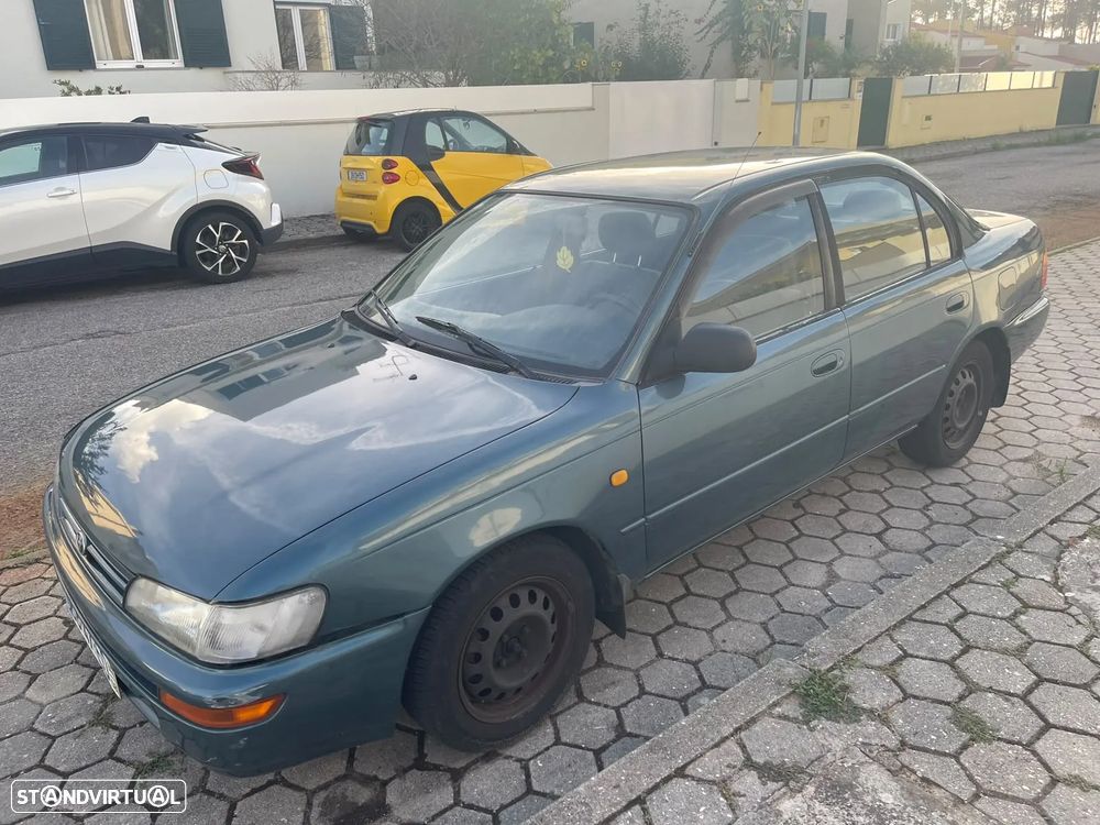Toyota Corolla Sedan 1.3 XLi - 1