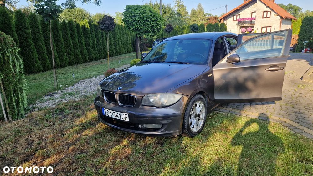BMW Seria 1 118d - 2