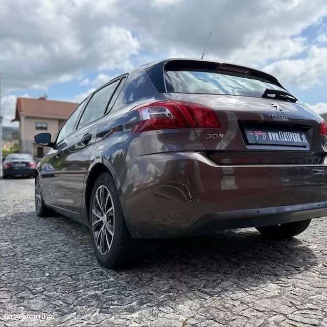 Peugeot 308 1.2 VTi Access - 9