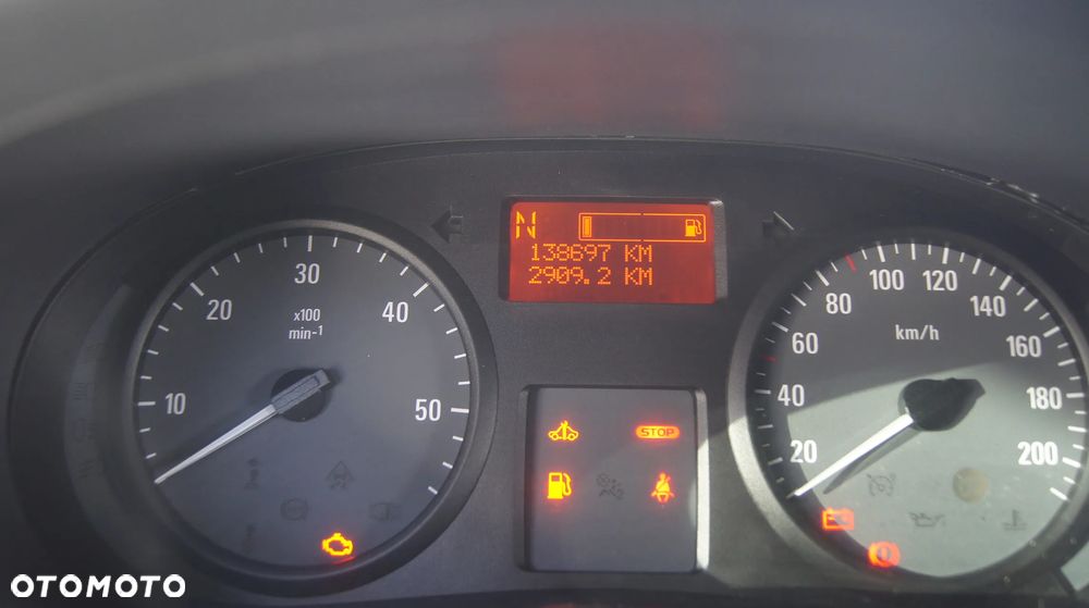 Opel Vivaro L2H1 Easytronic - 26