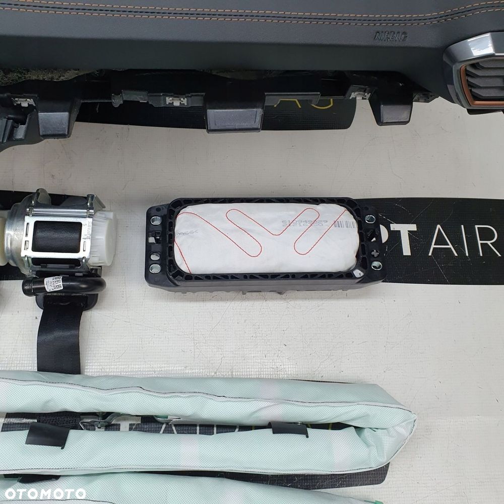 CUPRA FORMENTOR DESKA ROZDZIELCZA KONSOLA KOKPIT PULPIT PODUSZKI AIRBAG AIR BAG PASY KIT SET - 10