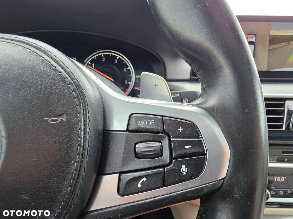 BMW Seria 5 520d xDrive M Sport Edition - 20