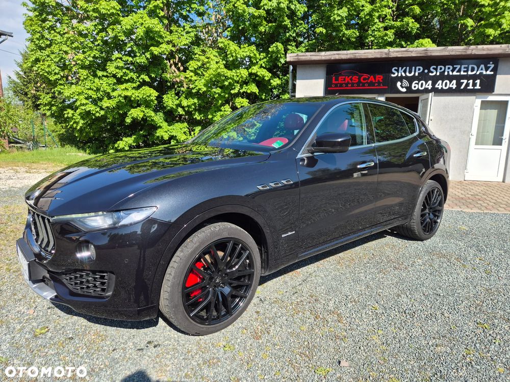 Maserati Levante Q4 GranLusso - 13