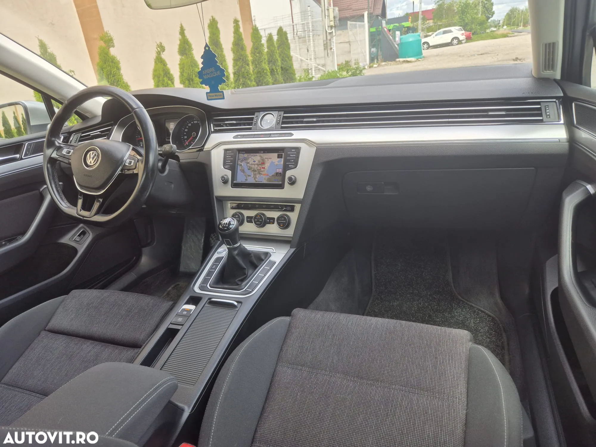 Volkswagen Passat 1.6 TDI (BlueMotion Technology) Comfortline - 29