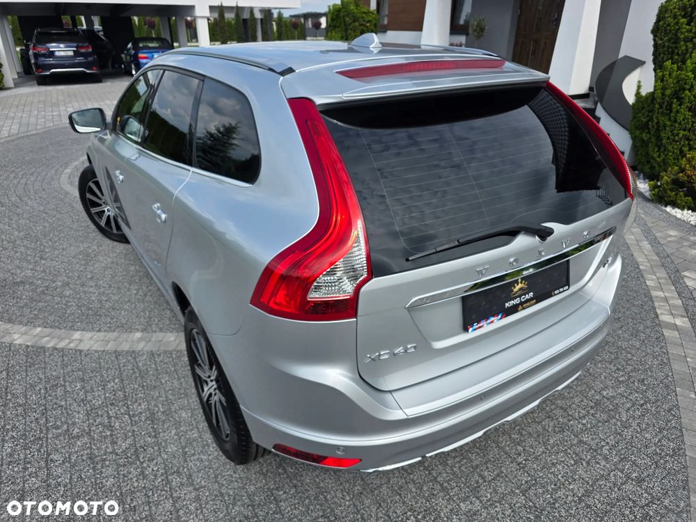 Volvo XC 60 D4 Geartronic Summum - 3