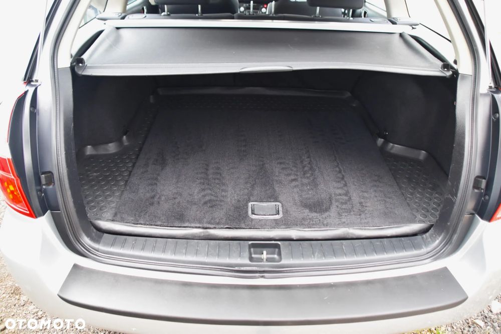 Subaru Legacy 2.0RC 000 - 22