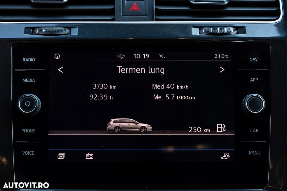 VOLKSWAGEN Golf 2019 — imagine 18