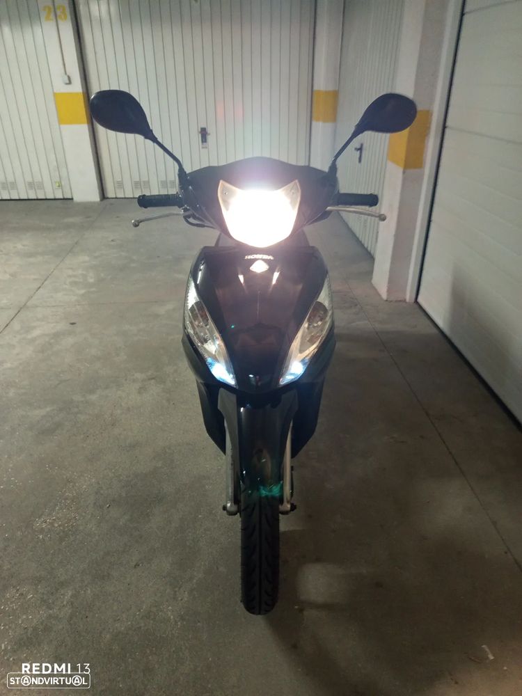 Honda Vision Vision 110 - 9