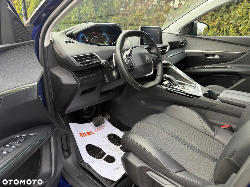 Peugeot 3008 1.6 PureTech Hybrid PHEV Allure Pack S&S EAT8 - 7