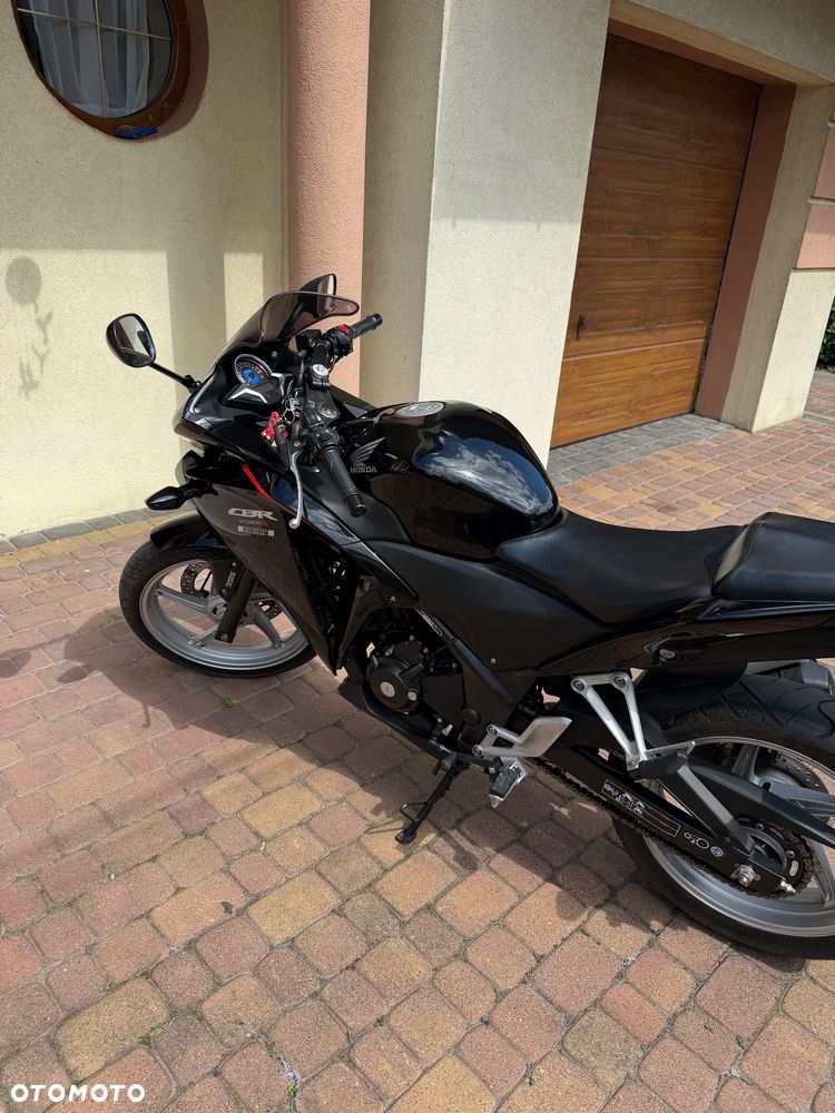 Honda CBR - 8