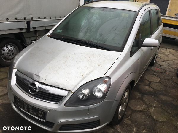 Opel Zafira B 2.2 Automat