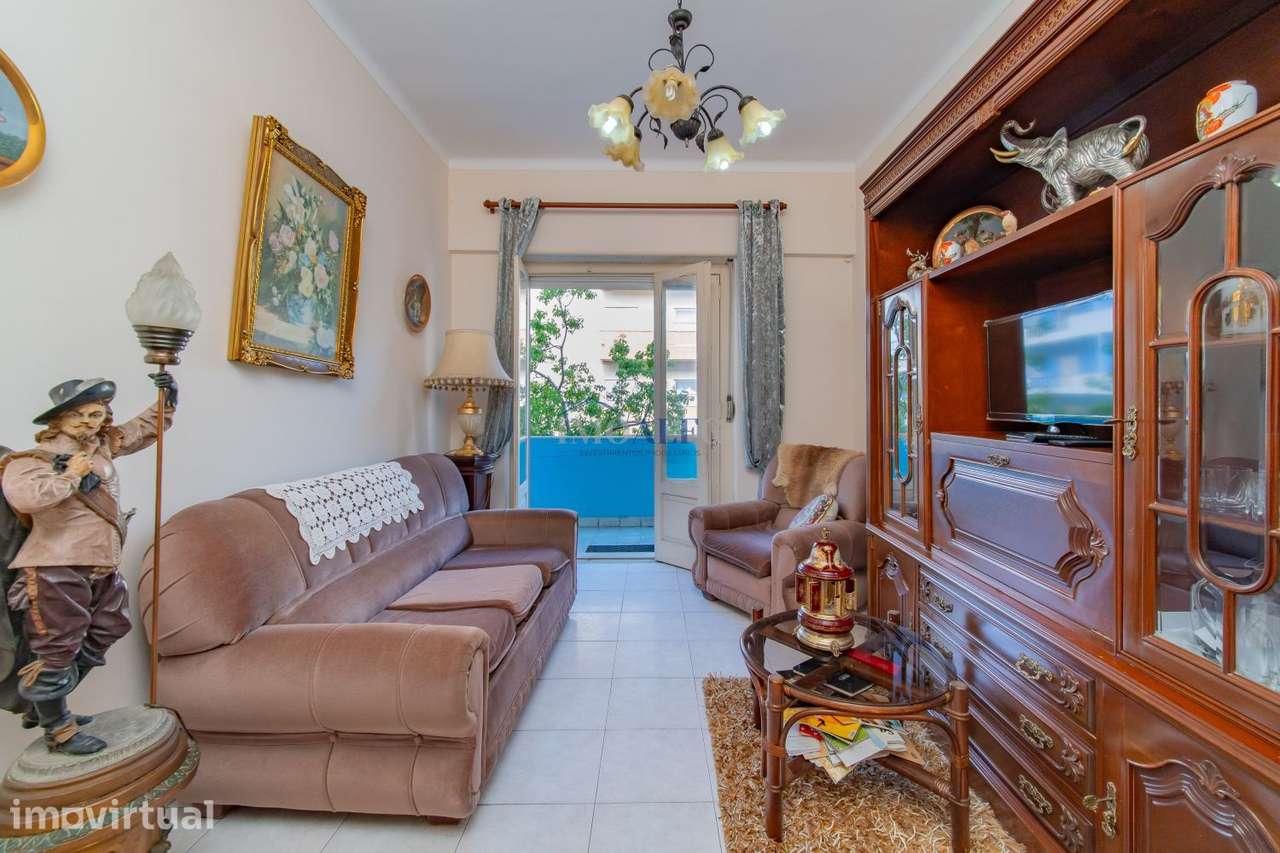 Apartamento T2 no centro do Montijo, com varanda - Grande imagem: 5/25