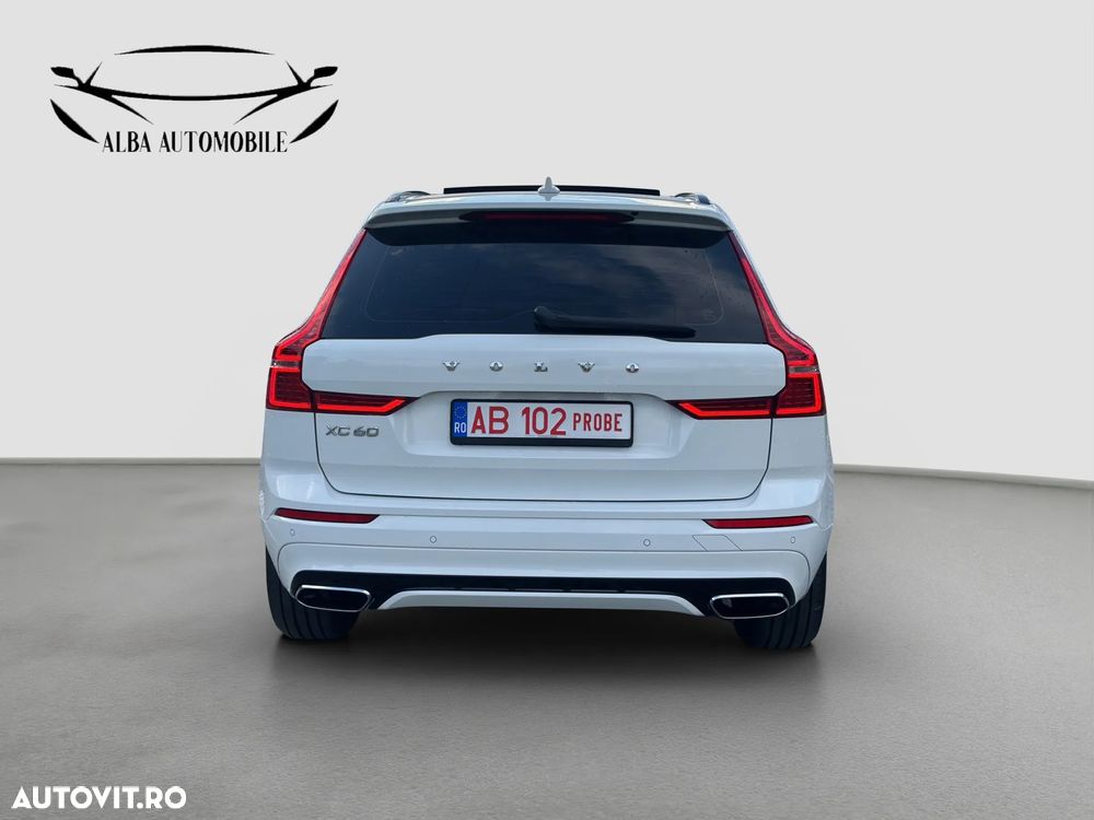 Volvo XC 60 T8 Twin Engine AWD R-Design - 12