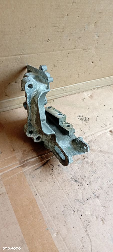 Łapa poduszka skrzyni Ford Kuga Mk2 1.5 Ecoboost - 5