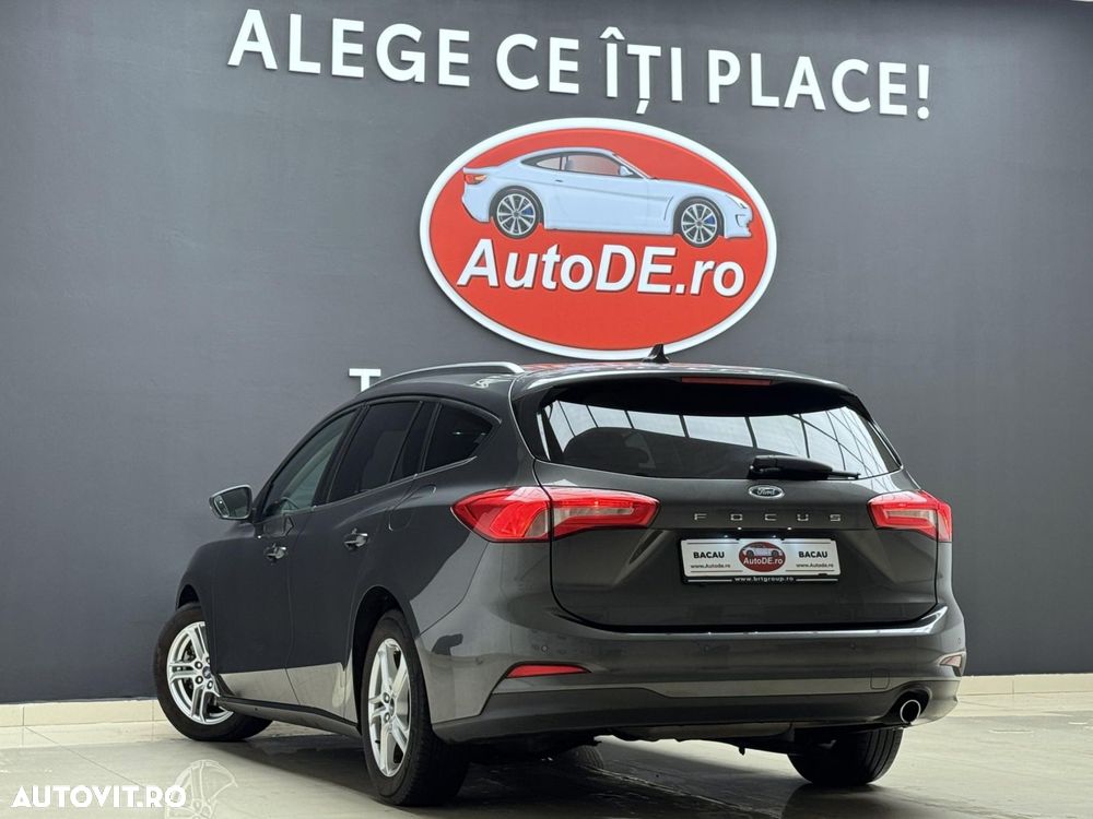 FORD Focus 2019 — imagine 3