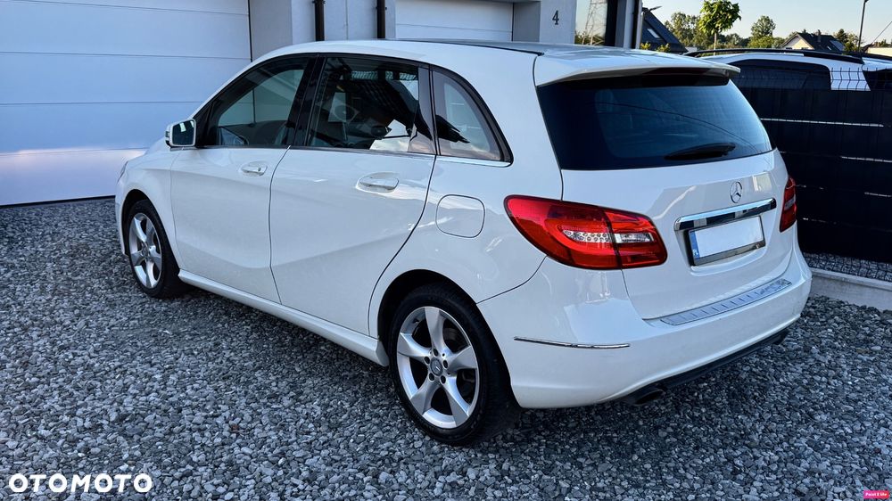 Mercedes-Benz Klasa B 180 BlueEFFICIENCY Edition - 21