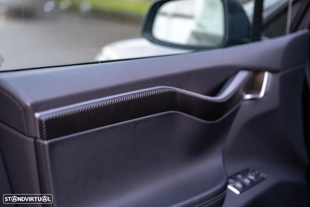 Tesla Model X Ludicrous Performance - 40