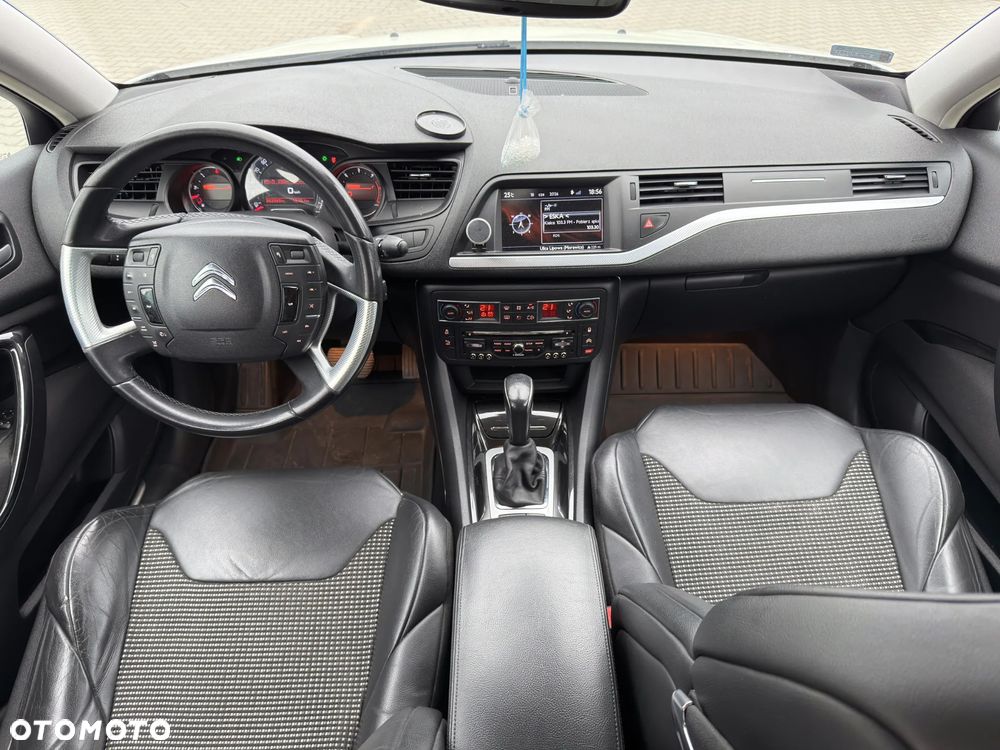 Citroën C5 Cross 2.0 HDi Exclusive - 25