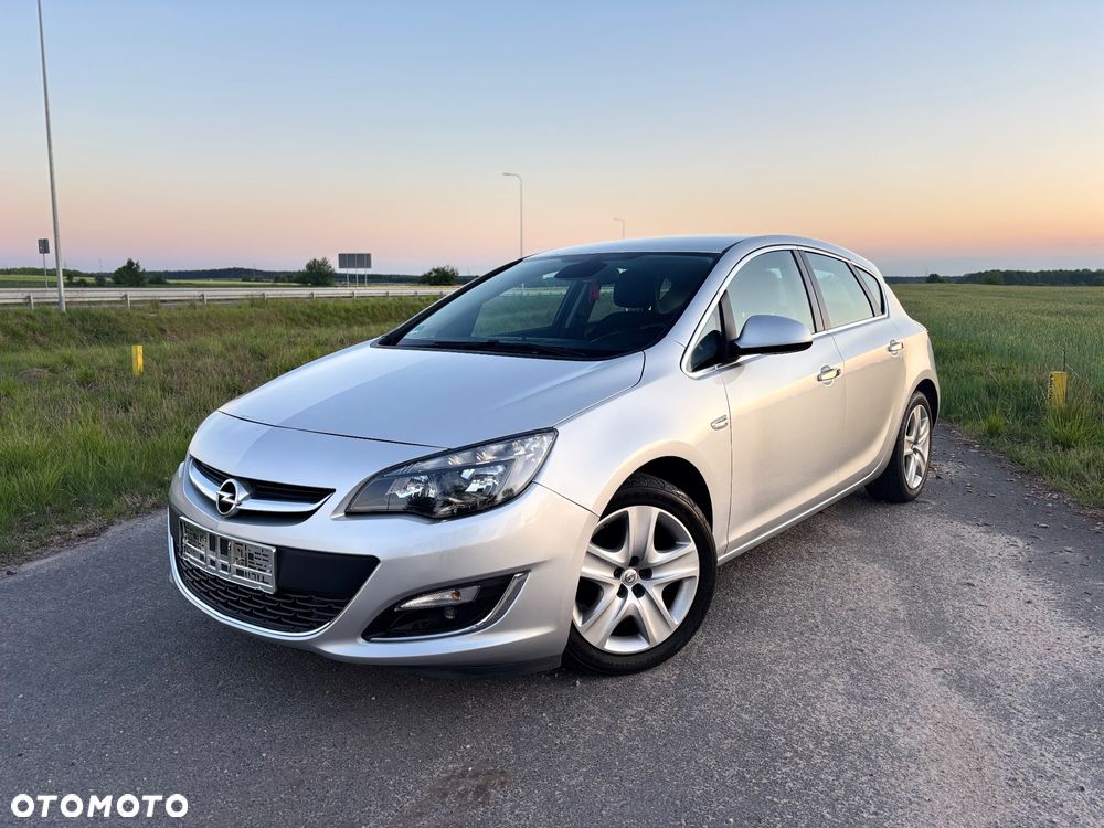 Opel Astra - 1