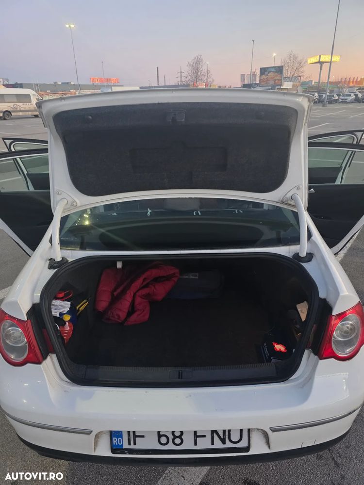 Volkswagen Passat Variant 2.0 TDI 4Motion Comfortline - 6