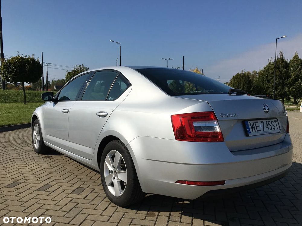 Skoda Octavia 1.4 TSI Ambition - 3