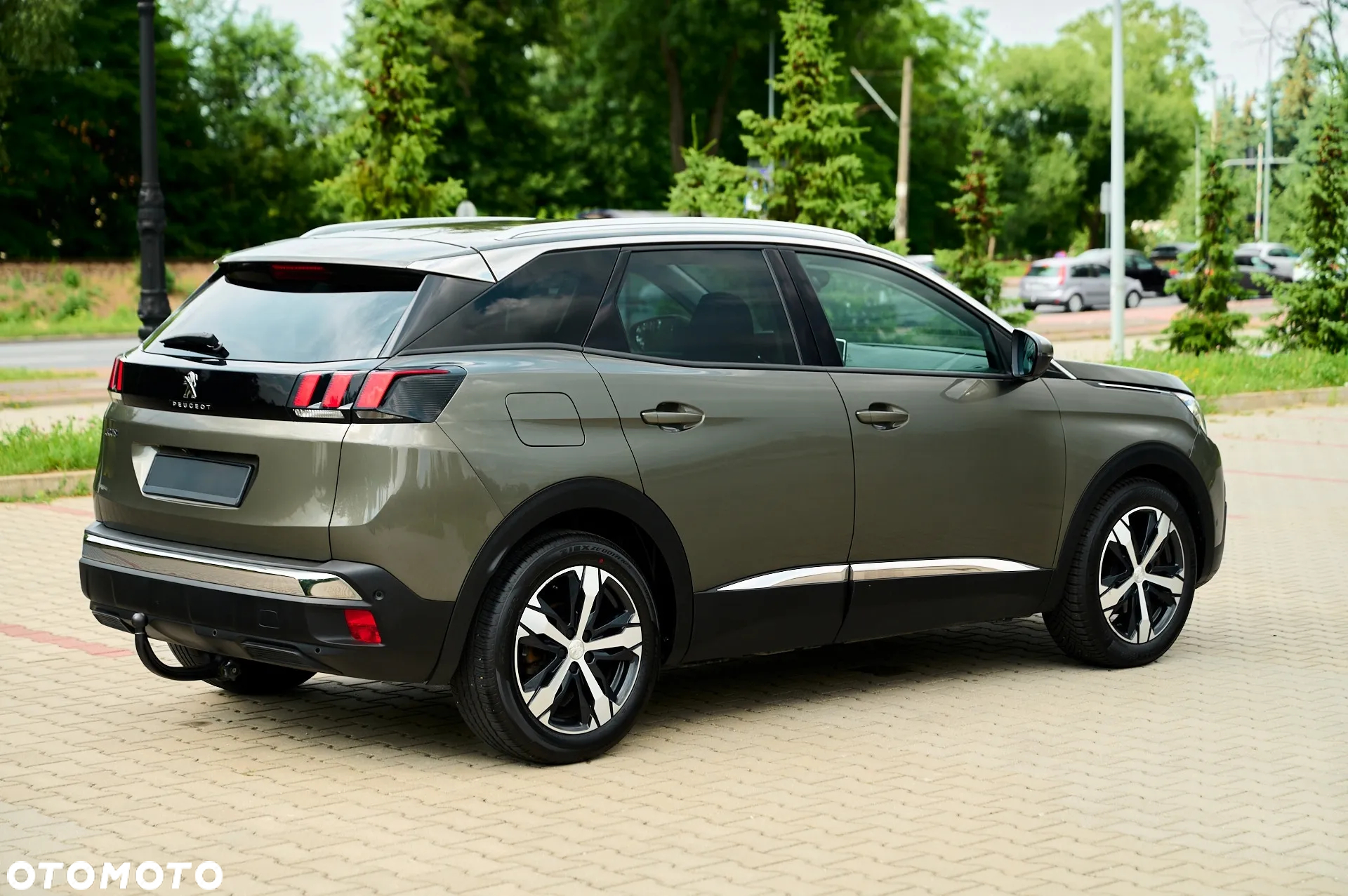 Peugeot 3008 1.2 PureTech Allure S&S EAT6 - 15
