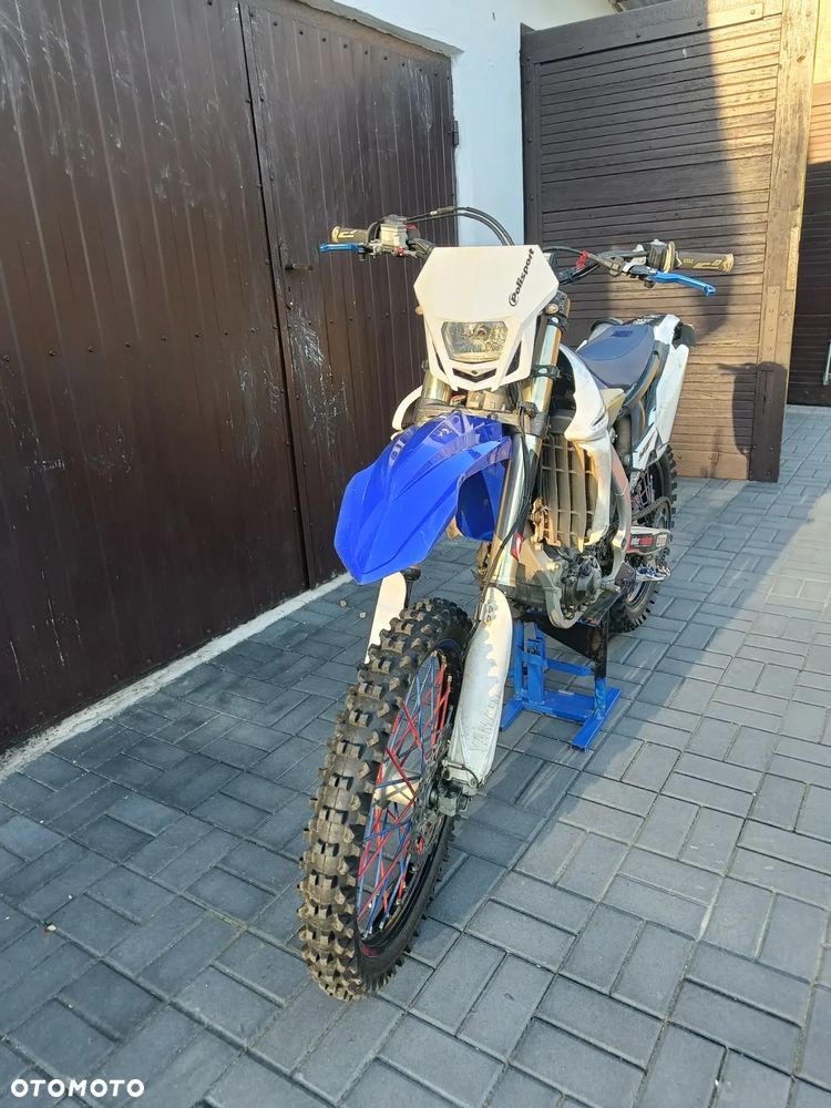 Yamaha YZF