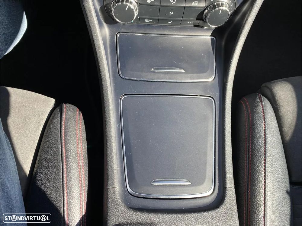 Mercedes-Benz CLA 200 d Shooting Brake AMG Line Aut. - 27