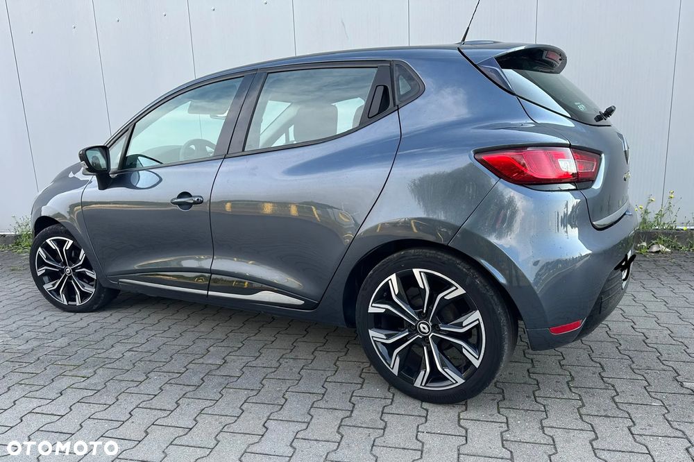 Renault Clio 1.2 16V 75 LIMITED 2018 - 8