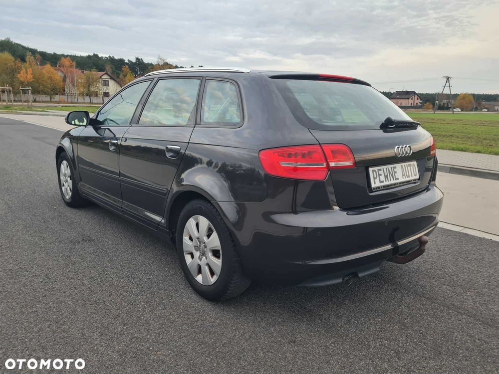 Audi A3 Sportback - 3