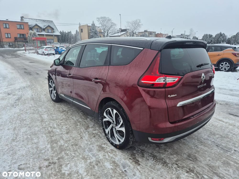 Renault Grand Scenic BLUE dCi 120 BOSE EDITION - 4
