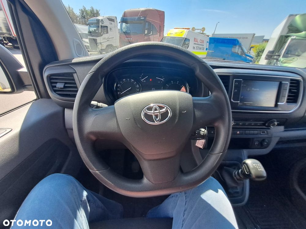 Toyota ProAce Kombi D-4D Long 2,8t - 11