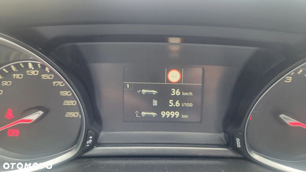 Peugeot 308 - 7