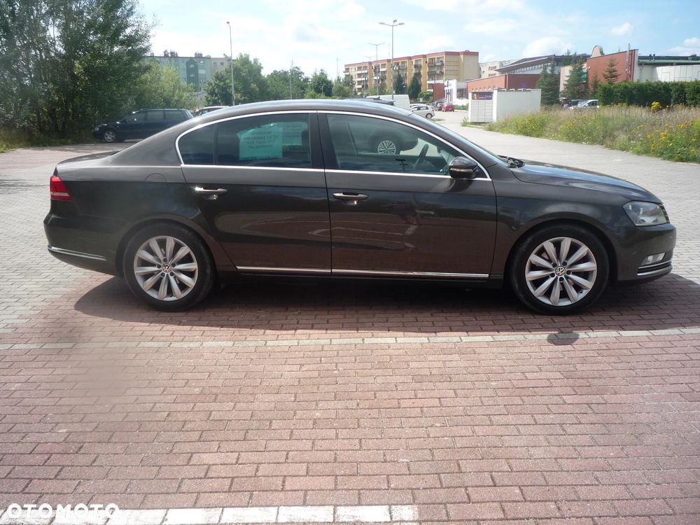 Volkswagen Passat 1.6 TDI Comfortline - 4