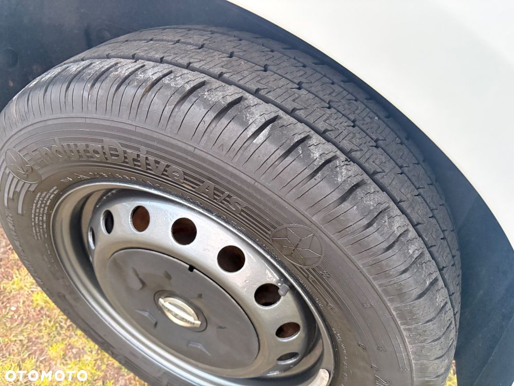 Nissan Primastar trafic Vivaro - 8