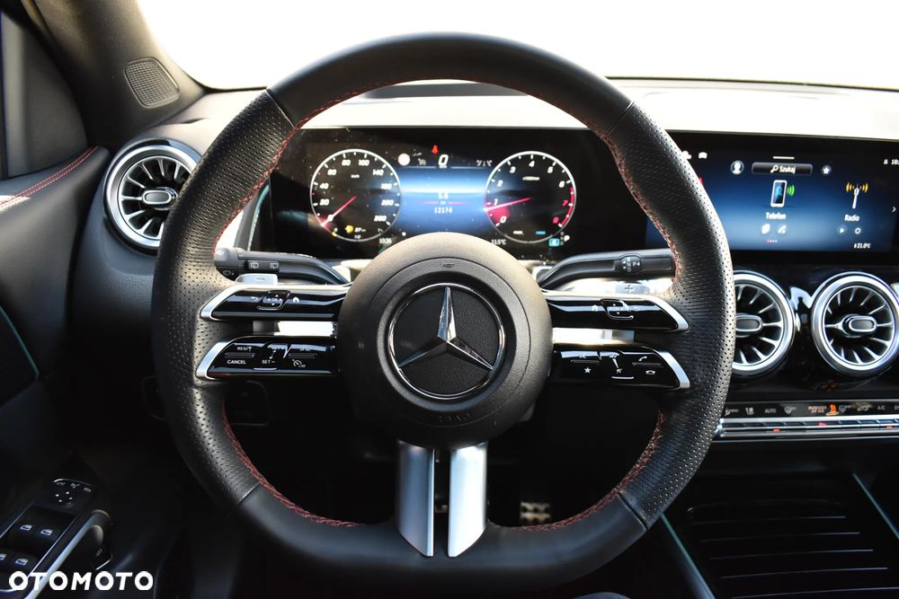 Mercedes-Benz GLB 220 4Matic 8G-DCT Edition AMG Line - 17