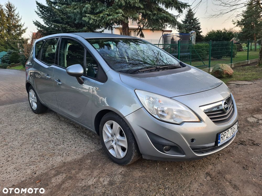 Opel Meriva - 9