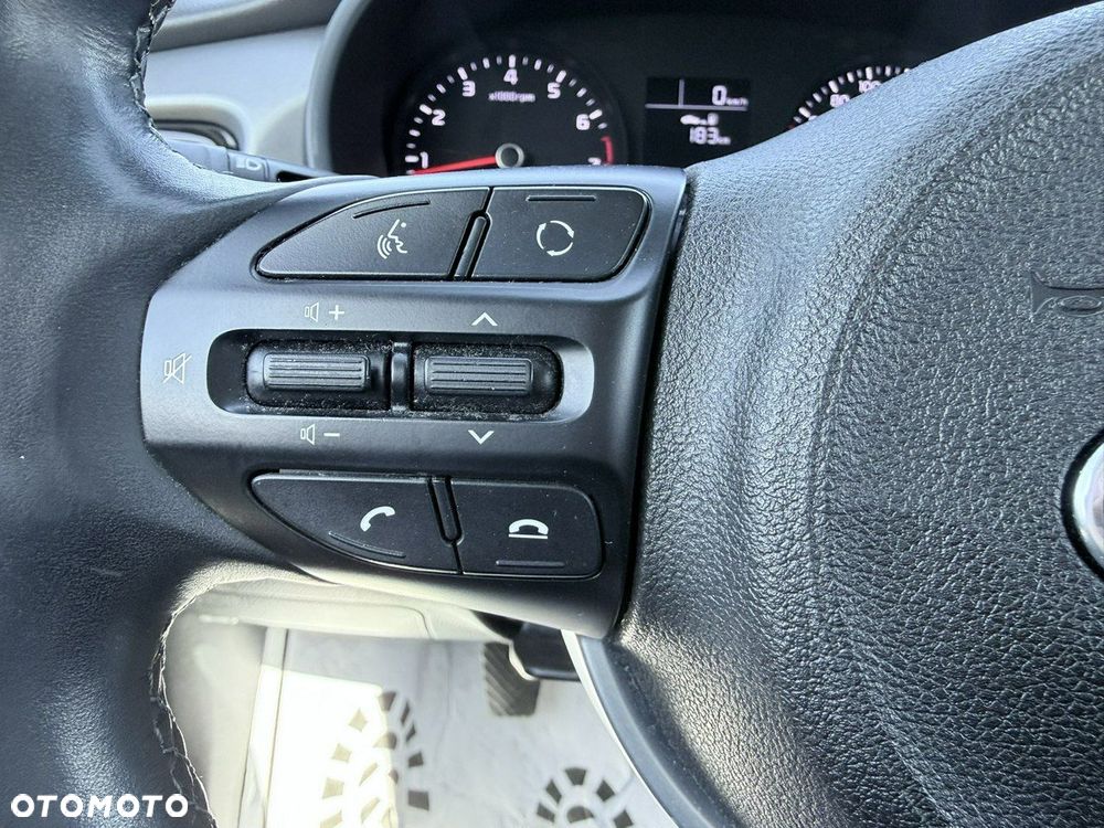 Kia Rio 1.4 XL - 18