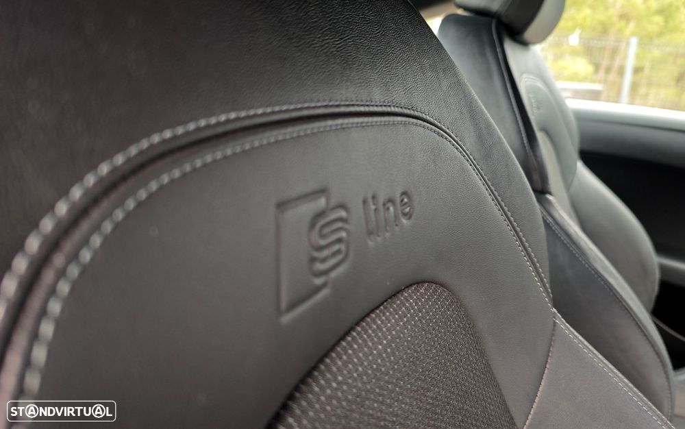 Audi TT Coupé 2.0 TDI quattro S-line - 22