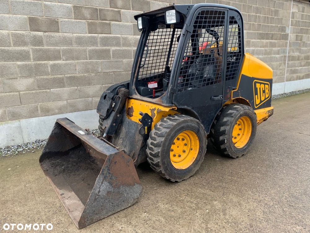 JCB ROBOT 170 SKIDSTEER - 1