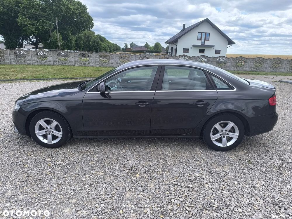 Audi A4 Limousine 2.0 TDI - 8