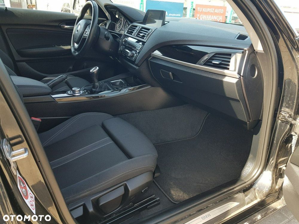BMW Seria 1 118d Sport Line - 16