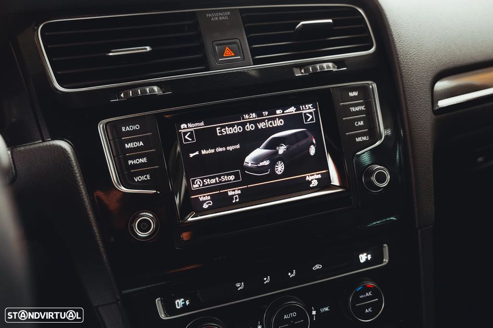 VW Golf 2.0 TDi GTD DSG - 23