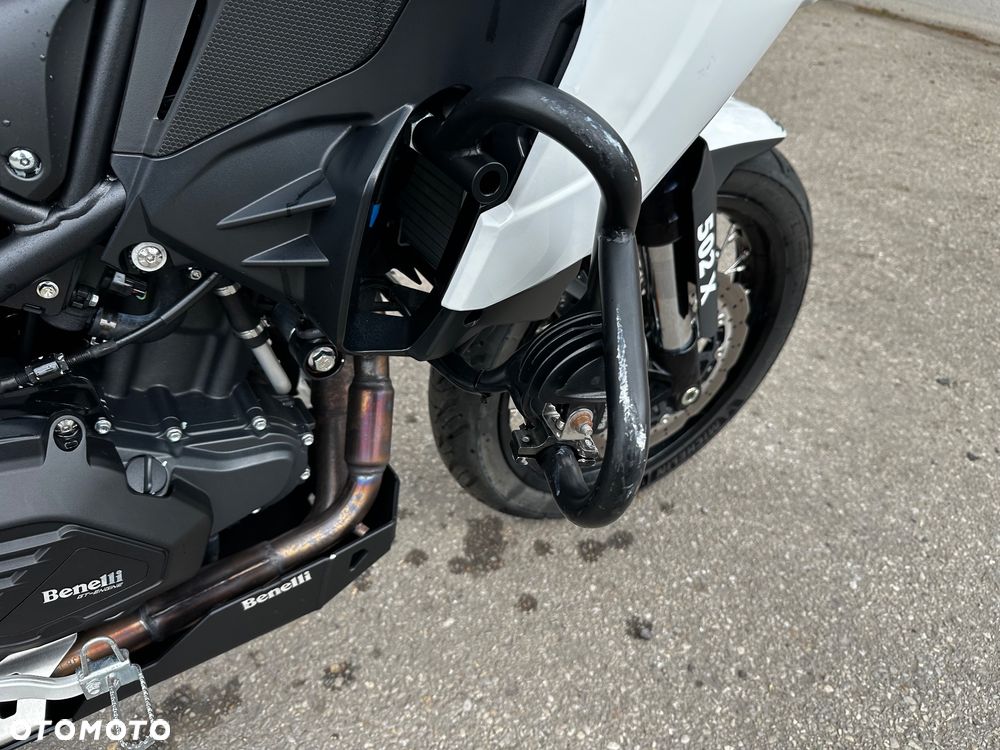 Benelli TRK 502X - 14