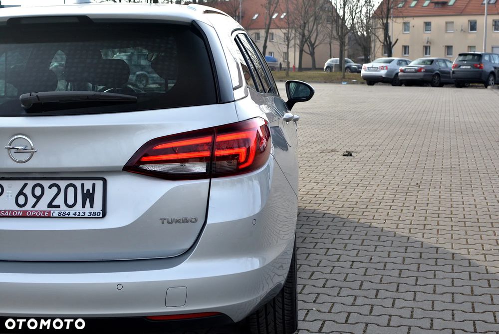 Opel Astra 1.4 Turbo Innovation - 13